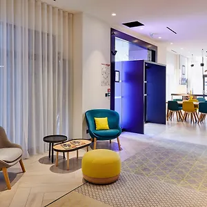 By Ihg Szálloda