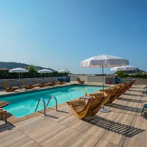 4* Отель Novotel Centre Vieux